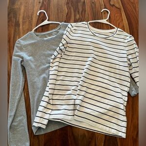 Two Banana Republic Timeless Tee long sleeved size Small